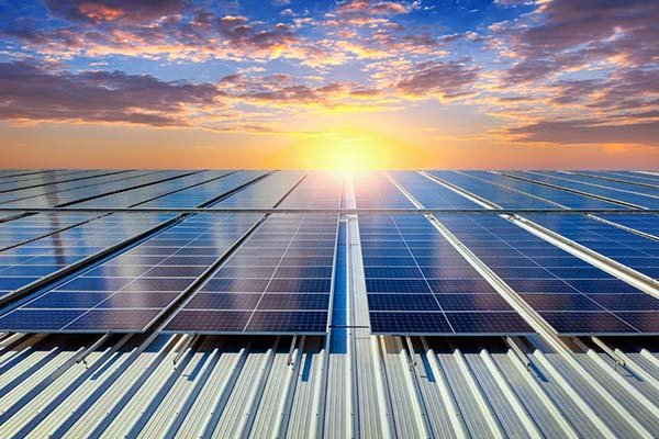 The Rise of Solar Power in the UAE
